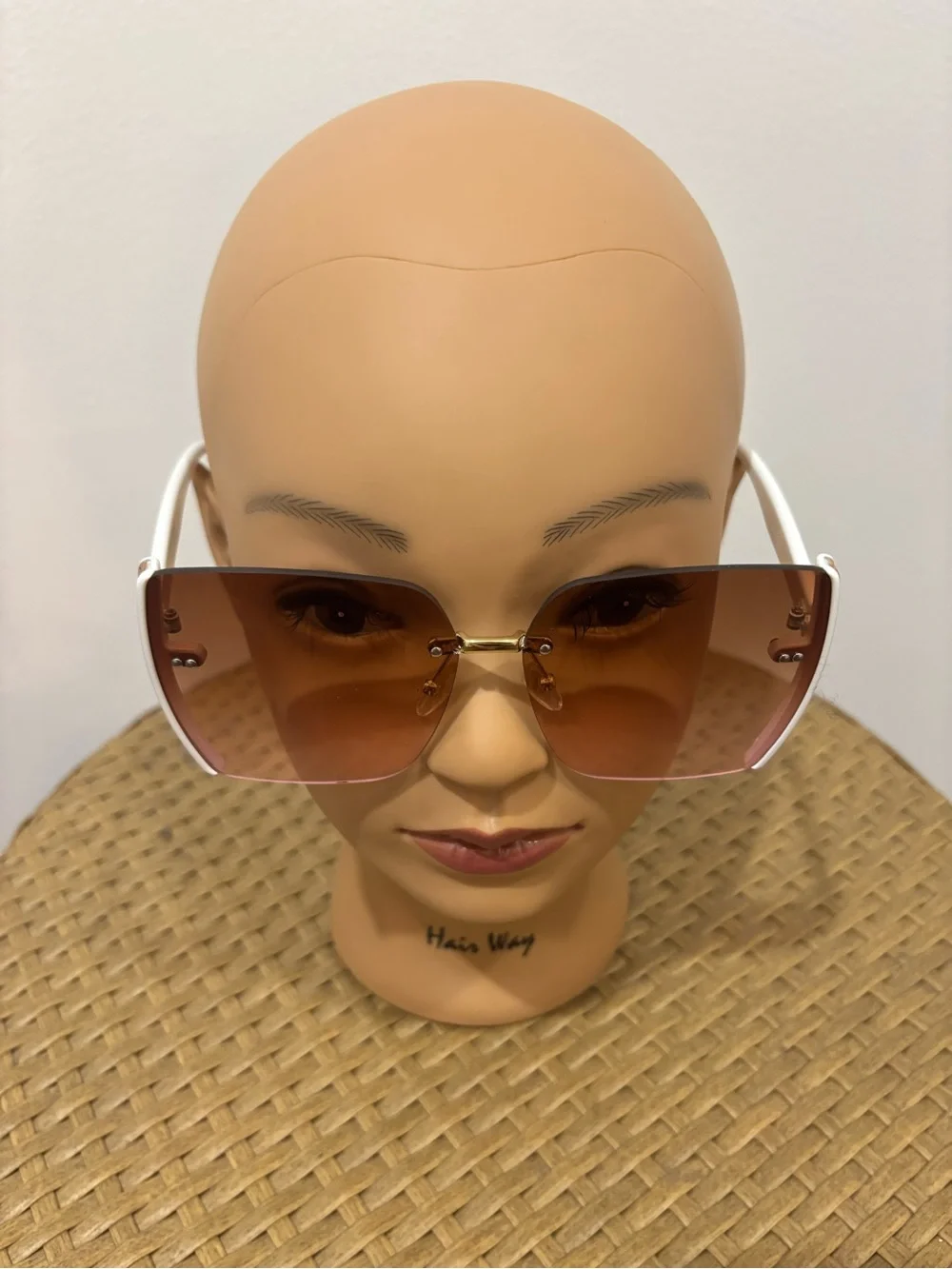 NY Sunglasses White Frame Pink Gradient Lens Women's Oversized